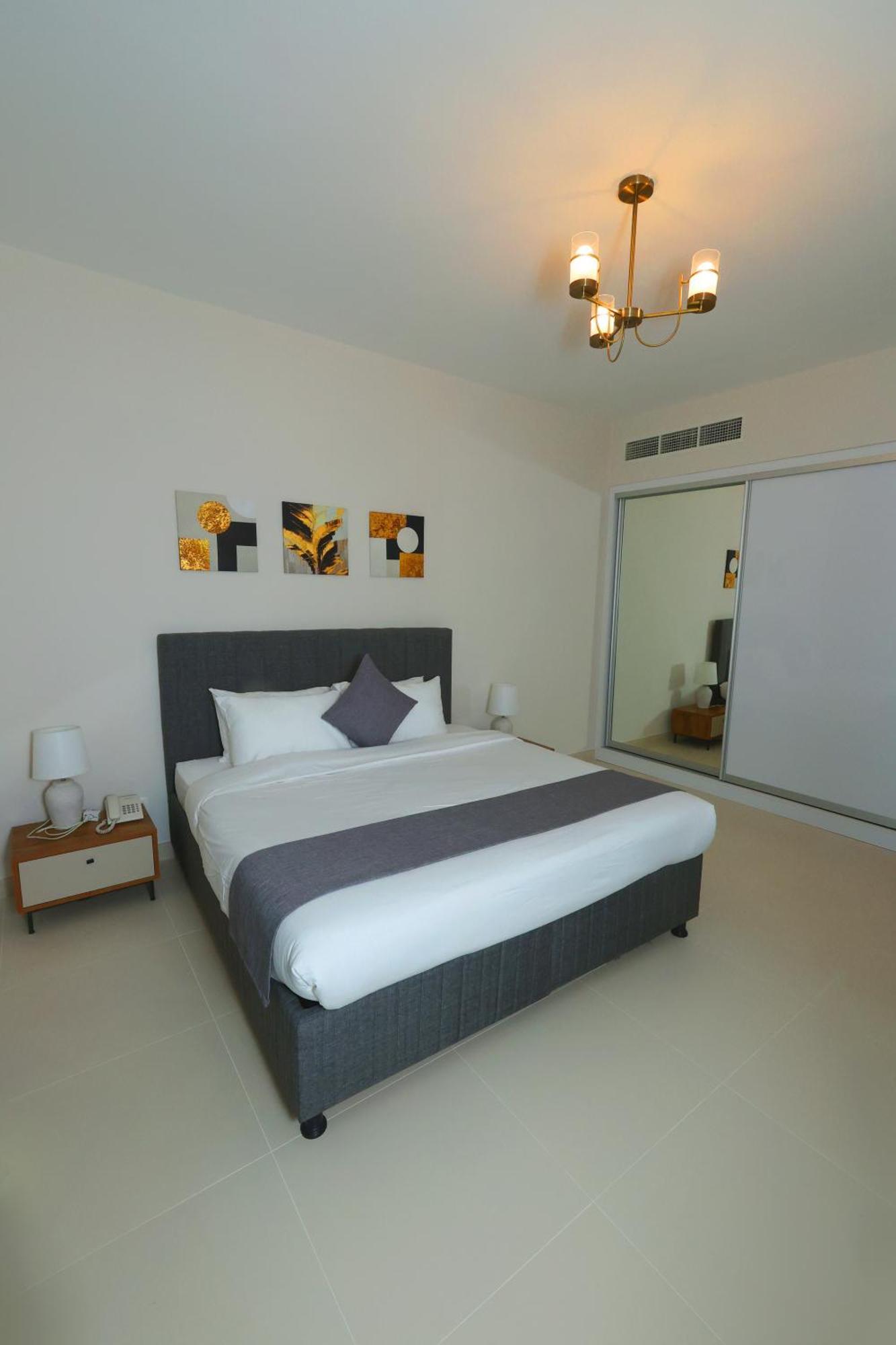 Noor Amwaj Hotel & Apartment Al-Manamah Bagian luar foto