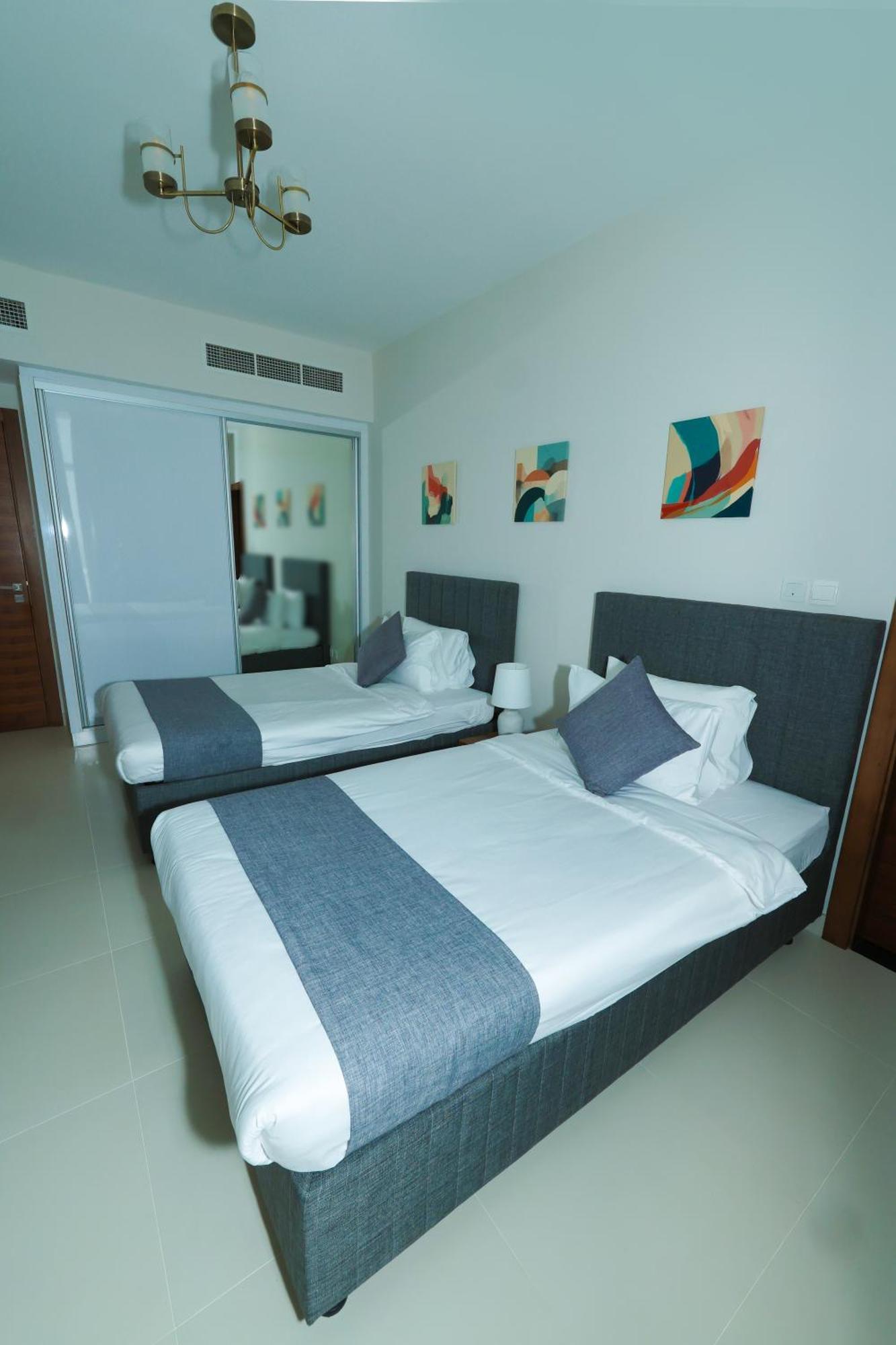 Noor Amwaj Hotel & Apartment Al-Manamah Bagian luar foto